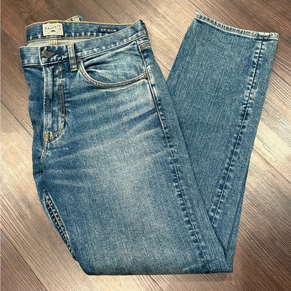 Faherty Light Blue Slim Jeans - Picture 4 of 13